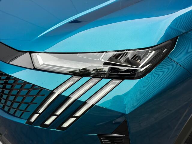 Peugeot 3008 1.6 plug-in Hybrid 195 Allure 195PK | Trekhaak | 360 | ACC | Keyless | LED | Ingaro Blue | 11/25
