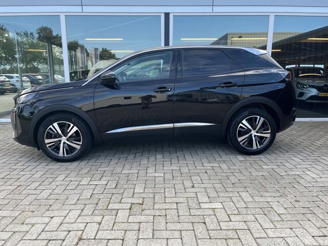 Peugeot 3008 1.2 PureTech Allure / Carplay / Camera / LED / Half Leer / Pdc / Clima