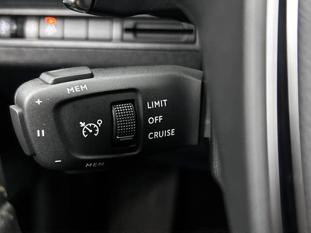 Peugeot 3008 Hybrid 145pk Automaat Allure Pack | Rijklaar | Keyless Entry | Parkeersensoren v+a | Stoelverwarming |