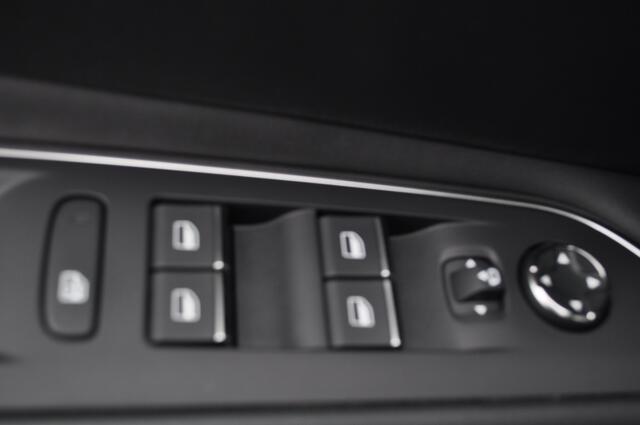 Peugeot 3008 1.6 GT aut. Trh schd elekkl. leer focal