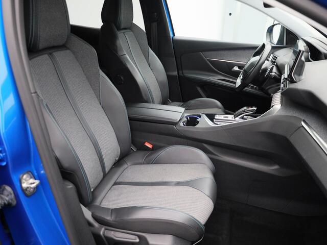 Peugeot 3008 1.2 PureTech 130 PK Automaat Allure | CAMERA | KEYLESS | CARPLAY