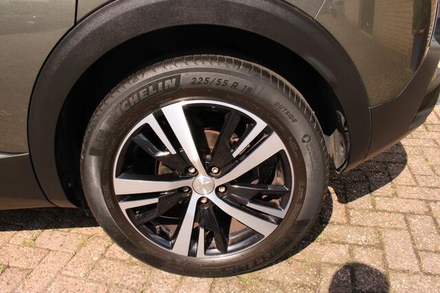 Peugeot 3008 1.2 PureTech Allure