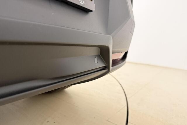 Peugeot 3008 e-3008 Allure Avantage 210pk 73 kWh | 3 Fase | Stoelverwarming | Rondomzicht Camera | Apple Carplay/Android Auto | 19inch Lichtmetalen Velgen | Adaptieve Cruise Control