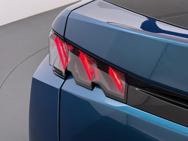 Peugeot 3008 e-3008 GT 73 kWh SOH 94% | VOOR & ACHTERSTOELEN VERWARMD | STUURVERWARMING | MEM. SEAT | STOEL MASSAGE | 360 CAMERA | DIRECT LEVERBAAR! | ADAP. CRUISE | VOLLEDIGE FABRIEKS GARANTIE TM 03-2027 |