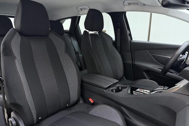 Peugeot 3008 1.2T Active Avantage | Automaat | Navigatie | Climate Control | Camera | Full LED | Keyless Entry & Start | Apple Carplay/Android Auto | 1e Eigenaar