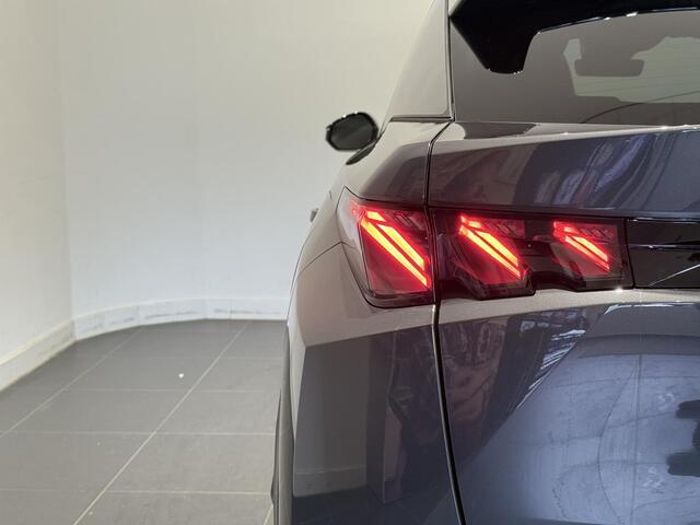 Peugeot 3008 e-3008 GT Exclusive Long Range 230 97 kWh | APPLE CARPLAY & ANDROID AUTO | MASSAGE | PANO | ACC | STOEL/STUUR VERWARMING |
