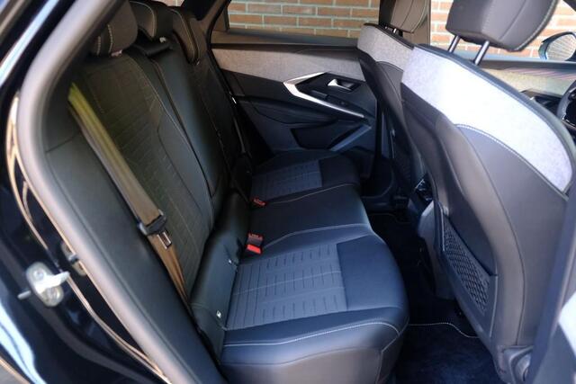 Peugeot 3008 1.2 Hybrid 145pk e-DCS6 GT | Navi | App Connect | Climate | Adaptive Cruise | Camera | Elektrische Achterklep | Winter Pakket | Trekhaak
