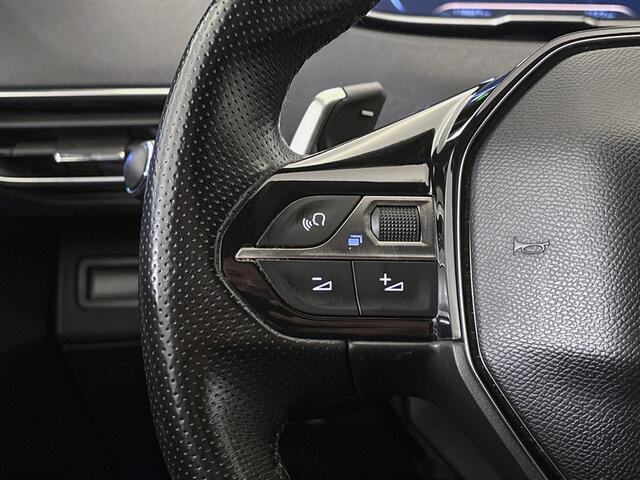 Peugeot 3008 BWJ 2018 | 1.6T 165PK GT Line AUTOMAAT | CLIMA | NAVI | LEDER/STOF | STOELVERW | TWO TONE | CARPLAY | PDC 2X | 18'' LMV