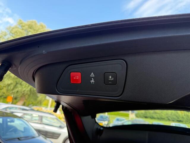 Peugeot 3008 1.2 PURETECH BL Premium Orig. NL/Camera/Cruise Control/Navigatie
