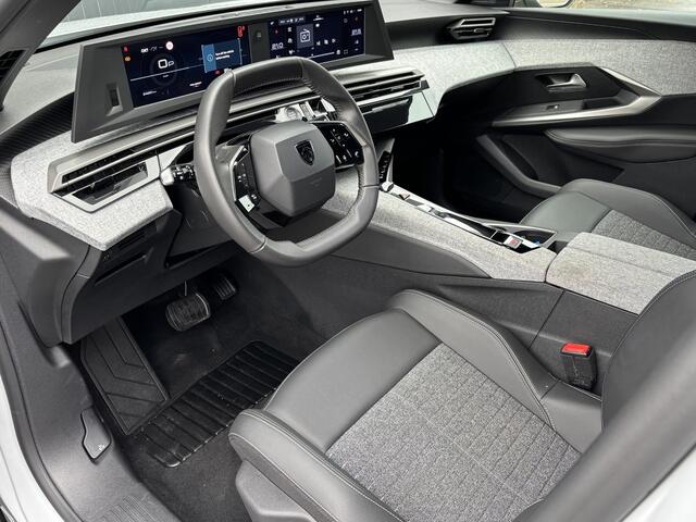 Peugeot 3008 145pk Hybrid Allure | Camera | LED lampen | AppleCarPlay/Android | 19"LMV | Climate | AUTOMAAT