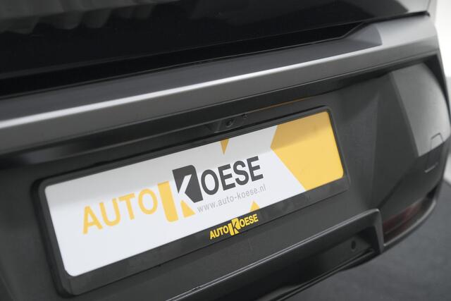 Peugeot 3008 1.2 Hybrid 136 GT | Adaptieve Cruise Control | Camera | Elektrische Kofferklep | Apple Carplay