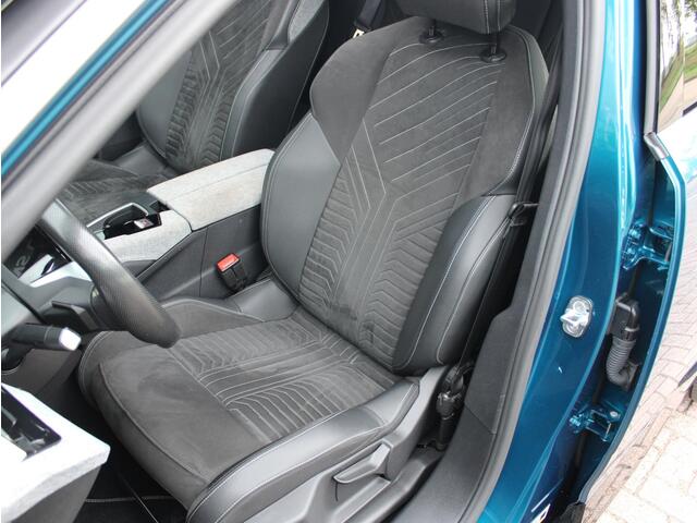 Peugeot 3008 e-3008 GT 210 73 kWh | Panoramadak/Trekhaak/Camera/20"