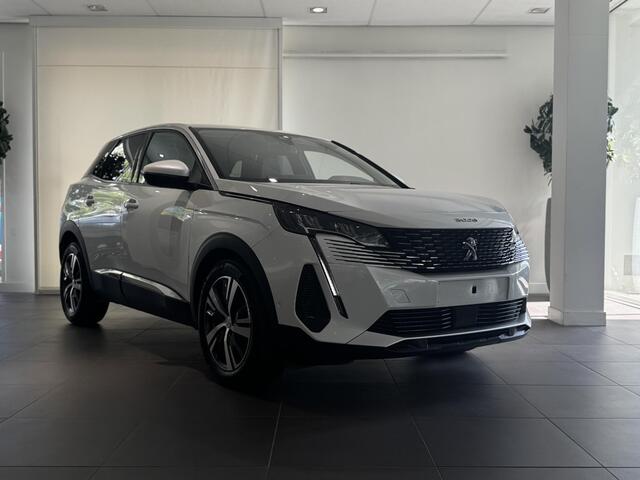 Peugeot 3008 Allure | Camera | Navigatie | Apple Carplay/Android Auto | Lichtmetalen velgen