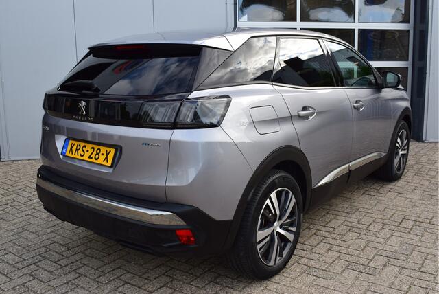 Peugeot 3008 1.6 HYbrid 180 Allure | NAVI | Camera | LED