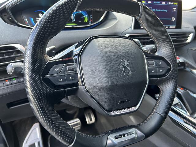 Peugeot 3008 1.6 HYbrid 225 GT- Line // FULL LED // NAVI + CARPLAY // KEYLESS // PDC V+A // CAMERA // TREKHAAK!!