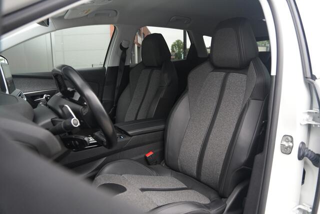 Peugeot 3008 1.6 PureTech Blue Lease Premium - Memory - Stoelverwarming - Trekhaak - Cruise - Carplay/Android - Keyless - Rijklaar