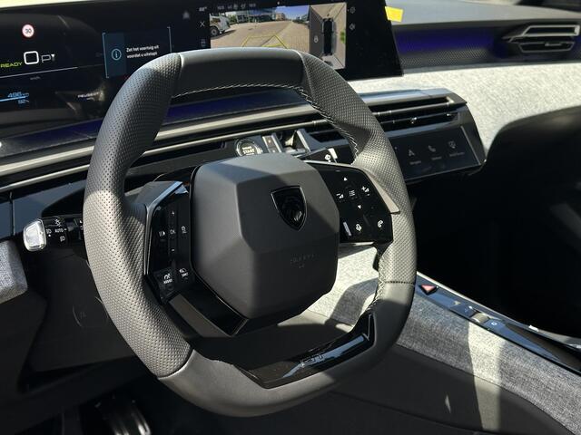 Peugeot 3008 e-3008 GT 73 kWh / Camera Voor & Achter / 360° Camera / Keyless Entry / Warmtepomp / Adaptieve Cruise Control