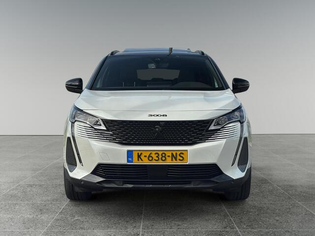 Peugeot 3008 GT 1.2 Turbo 130pk EAT8 | SCHUIF/KANTELDAK | ELEKT. A.KLEP | ALCANTARA | ADAPTIVE CRUISE | STOELVERW. | BLACK PACK | NAVI | CAMERA V+A
