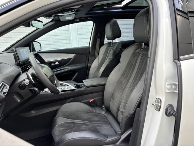 Peugeot 3008 GT 1.2 Turbo 130pk EAT8 | SCHUIF/KANTELDAK | ELEKT. A.KLEP | ALCANTARA | ADAPTIVE CRUISE | STOELVERW. | BLACK PACK | NAVI | CAMERA V+A