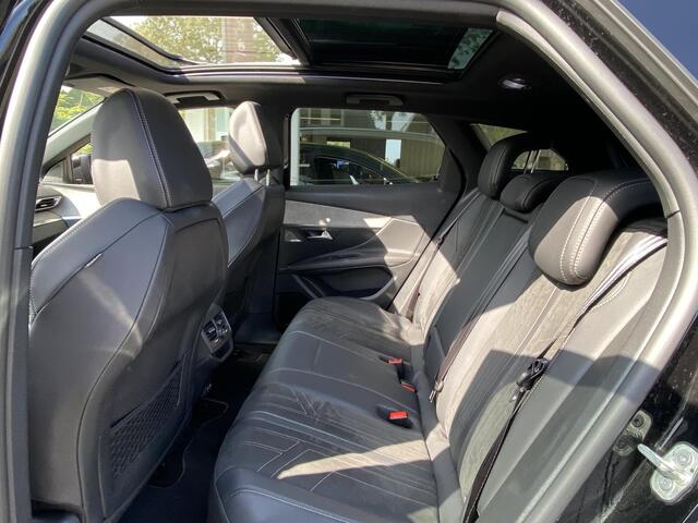 Peugeot 3008 1.6 HYbrid4 300 GT | Open Dak | Focal | Elektrische Achterklep | Navi | Ecc | Cruise Control |