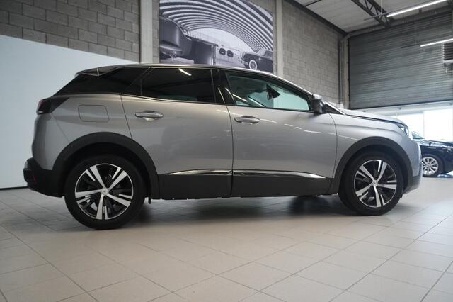 Peugeot 3008 1.2 PureTech Allure|Automaat|Stoelverwarming