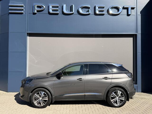 Peugeot 3008 130PK Allure Pack | Trekhaak | Hoge Instap | Full LED Koplampen | Stoelverwarming | Geintegreerde Navigatie | Apple Carplay | 29000 KM! | Achteruitrijcamera | Dode Hoekbewaking | PDC rondom |