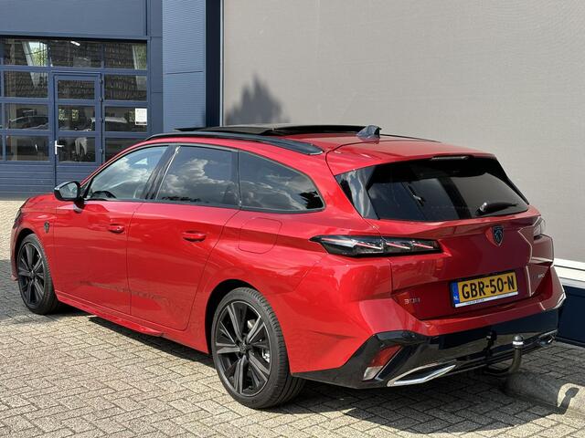 Peugeot 308 SW 1.6 HYbrid 225 GT | Meest Complete Uitvoering ! | Panorama Schuif- / Kanteldak | Trekhaak 1450 KG | FOCAL Audio | Stoelverwarming & Massage | Elektrische Kofferklep | Matrix LED Verlichting | 18" PORTLAND Velgen |