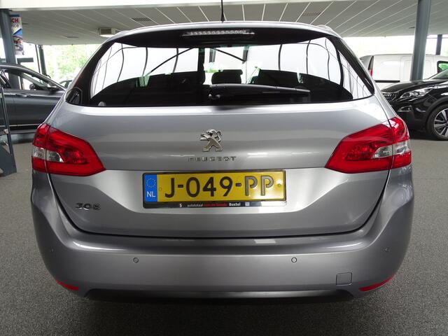 Peugeot 308 SW 1.2 PureTech Executive, Pano, Cruise, Navi, PDC
