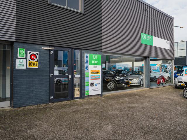 Peugeot 308 SW 1.2 PureTech Blue Lease Executive Panodak, Navigatie, Clima controle, Cruise controle, Pdc V/A, Apple Carplay, Lm velgen 16'', Ex eerste eigenaar!! Bovag afleverpakket 695,-
