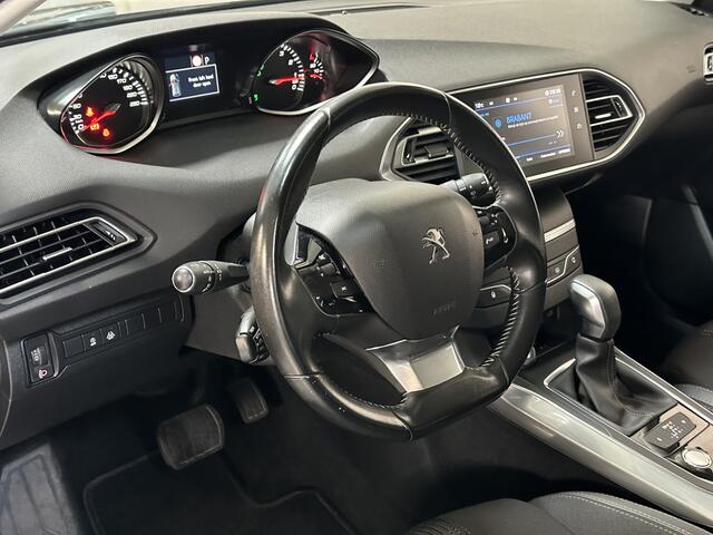 Peugeot 308 1.2 PureTech Allure CLIMA / CRUISE / NAVI / LMV