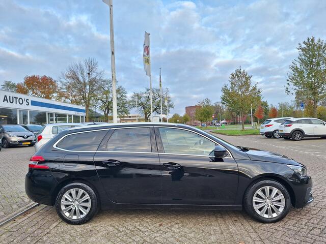 Peugeot 308 SW 1.2 PureTech Allure ,CLIMA/PDC/NAVI/PANORAMA/ENZ....