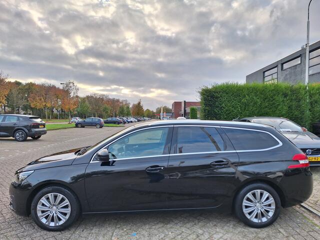 Peugeot 308 SW 1.2 PureTech Allure ,CLIMA/PDC/NAVI/PANORAMA/ENZ....