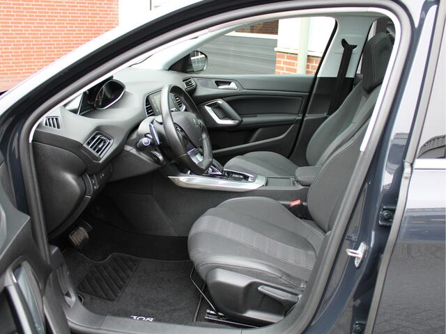Peugeot 308 SW 1.2 PureTech 131PK Automaat Blue Lease Premium /NAVI/Panoramadak/360° Camera/LED/PDC/DAB+/Apple carplay/Lane assist/NAP! 1e eig!