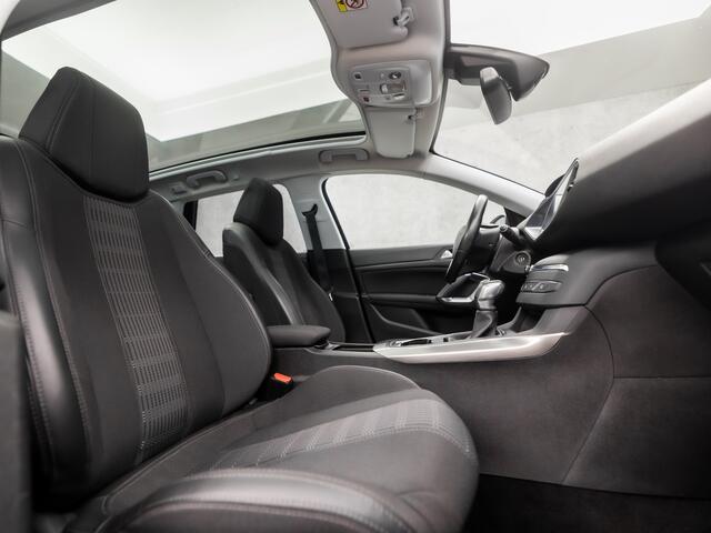 Peugeot 308 SW 1.2 PureTech Premium Sport Automaat (PANORAMADAK, APPLE CARPLAY, NAVIGATIE, 360 CAMERA, SPORTSTOELEN, GETINT GLAS, CRUISE, NIEUWE APK, NIEUWSTAAT)