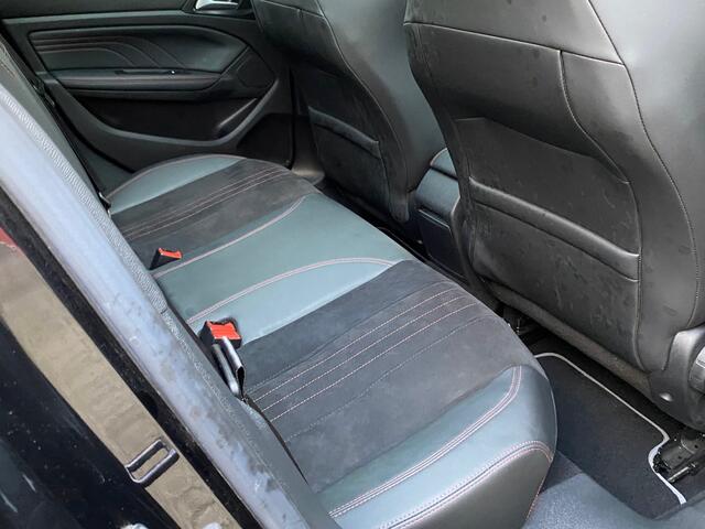 Peugeot 308 1.6 PureTech GTi 263 PK