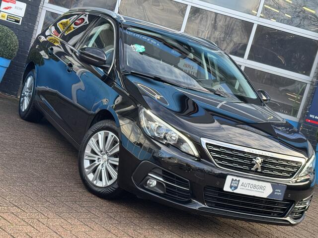 Peugeot 308 SW 1.2 PureTech Blue Lease Premium | Trekhaak | Panoramadak | Rijklaar + 12 Maand BOVAG Garantie