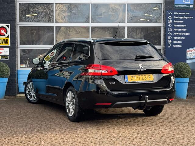 Peugeot 308 SW 1.2 PureTech Blue Lease Premium | Trekhaak | Panoramadak | Rijklaar + 12 Maand BOVAG Garantie