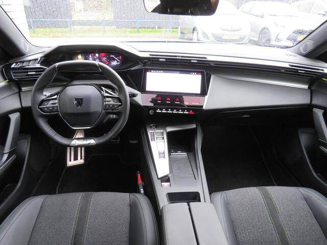 Peugeot 308 SW 1.2 Turbo Automaat GT navi/18"LM /Clima/Cruise/Camera