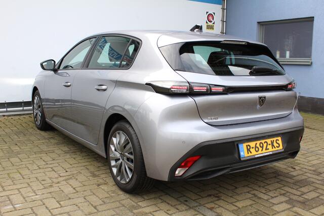 Peugeot 308 1.2 PureTech Active Pack Business | Incl. 12 maanden Garantie | 1e Eigenaar | Keyless start | Parkeersensoren achter | Cruise controle | Digital Cockpit | Navigatie | Climate controle | Apple CarPlay/Android Auto | LED verlichting | ISOFIX | Origineel NL 