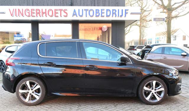 Peugeot 308 130 Pk *** GT-line *** Benzine * Navigatie * Panoramadak * 1/2 Lederen Interieur * L.M. Velgen * Keyless Start * Achteruitrij Camera * Parkeersensoren voor en achter * Zwart * Vingerhoets; Vierde Generatie Eersteklas Service !