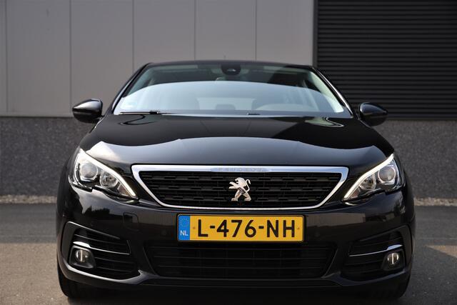 Peugeot 308 SW 1.2 110pk/ H6/ Virtual Cockpit/LED/Carplay/2021