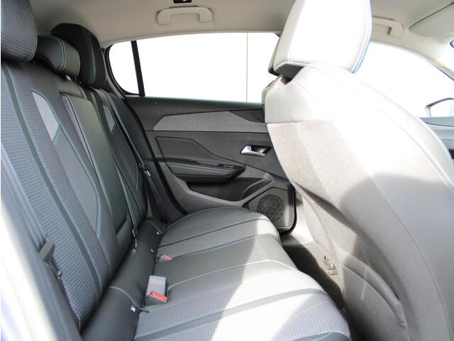 Peugeot 308 1.2 PureTech Allure Pack Business | Navi / Camera / Climate