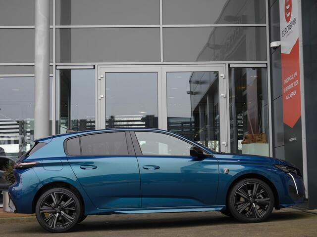 Peugeot 308 1.2 Hybrid 136 e-DCS6 GT | nieuwe auto | Alcantara | Stoel en stuurverwarming | Navigatie | 18" lichtmetalen velgen | 360 graden camera | Full led | Keyless entry & start