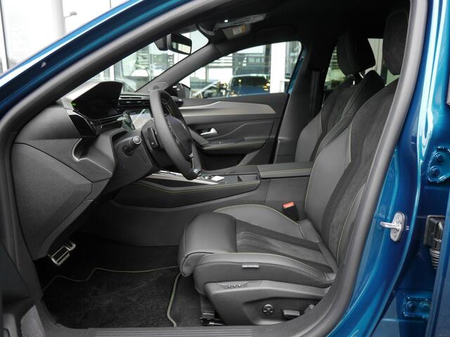 Peugeot 308 1.2 Hybrid 136 e-DCS6 GT | nieuwe auto | Alcantara | Stoel en stuurverwarming | Navigatie | 18" lichtmetalen velgen | 360 graden camera | Full led | Keyless entry & start