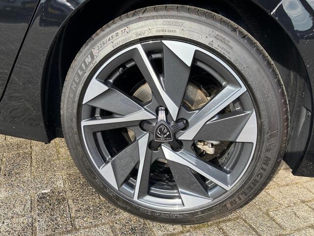 Peugeot 308 1.2 PureTech Allure | Complete uitvoering! | Rijklaar geleverd! |
