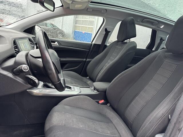 Peugeot 308 SW 1.2 PureTech Blue Lease Premium | Nieuw Binnen! | Automaat | Pano | Trekhaak