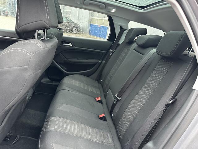 Peugeot 308 SW 1.2 PureTech Blue Lease Premium | Nieuw Binnen! | Automaat | Pano | Trekhaak