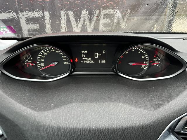Peugeot 308 SW 1.2 PureTech Blue Lease Premium | Nieuw Binnen! | Automaat | Pano | Trekhaak