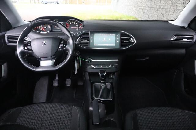 Peugeot 308 1.2 PureT.Blue | Geen import | Navi | Pano Dak