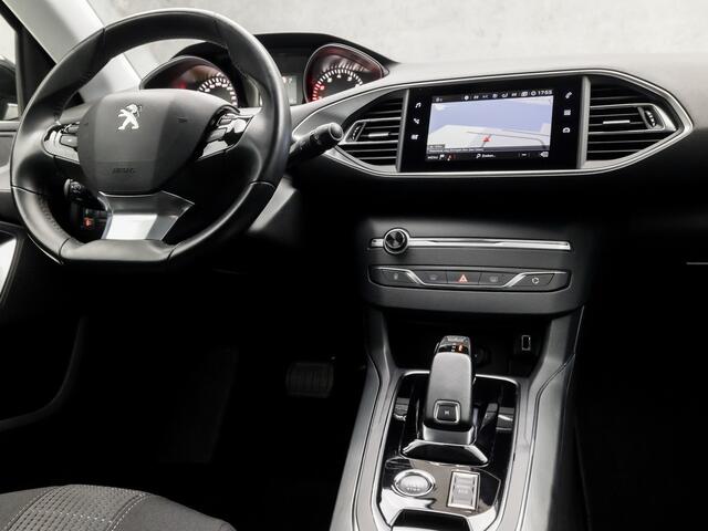 Peugeot 308 SW 1.2 PureTech Sport Automaat (APPLE CARPLAY, GROOT NAVI, 360 CAMERA, ADAPTIVE CRUISE, GETINT GLAS, LEDER, SPORTSTOELEN, PARKEERSENSOREN, KEYLESS, DAB+, NIEUWSTAAT)